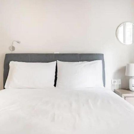 Flisvos Marina Refurbished Apartment Athena Bagian luar foto